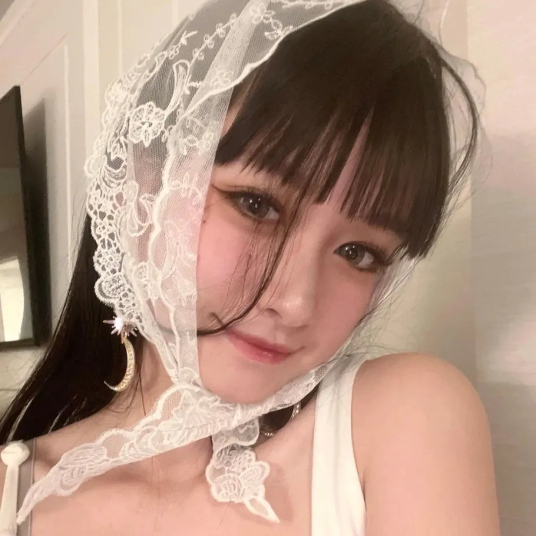 黑夜里的眼睛